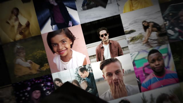 Folding Photo Logo Reveal